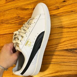 Puma Women's White and Black Sneakers